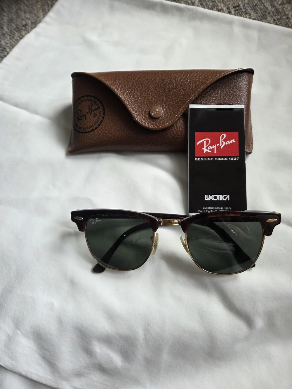Ray-Ban Clubmaster Sunglasses - Brown Frame, Green Lenses